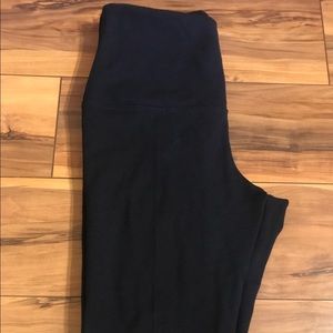 Navy Lysse Leggings